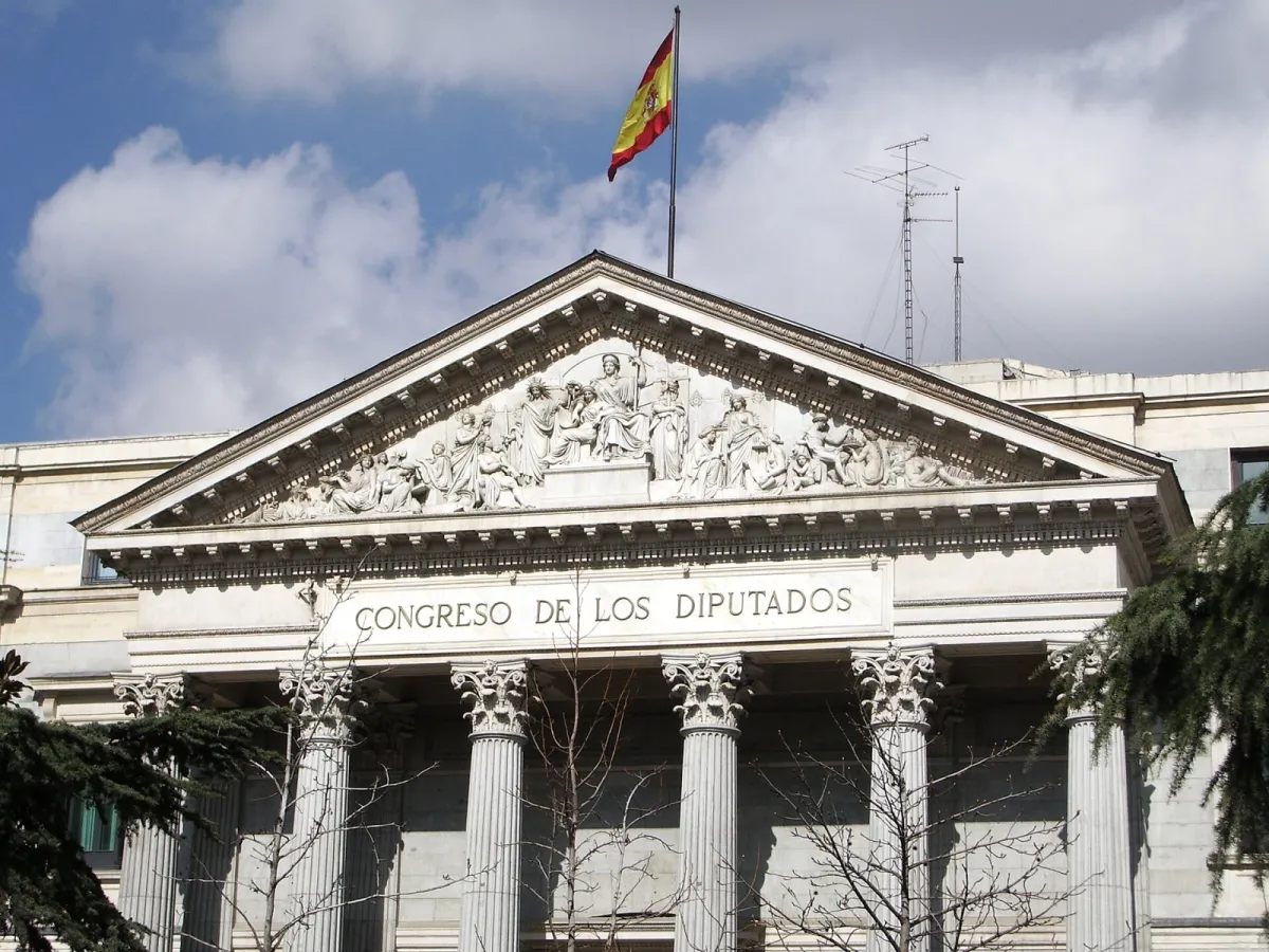 PSOE y Sumar proponen regular la profesión de la Criminología en España